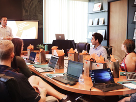 Plastic Sheet PP/PESheet Rolls for Food Trays Plastic Sheet PP/PESheet Rolls for Food Trays